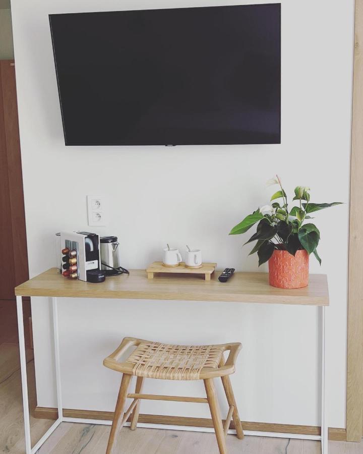 Mina En Family Bed And Breakfast Meise Екстериор снимка